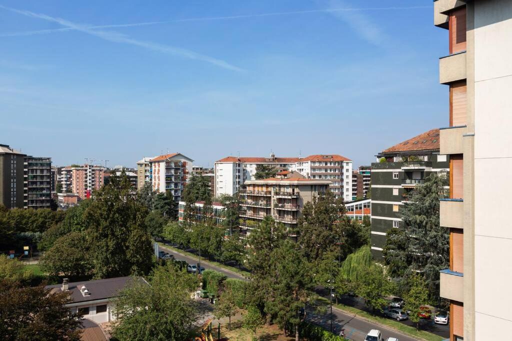 Appartamento Moderno, Luminoso, Spazioso Con Vista *